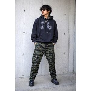 Hyper Denim Tiger Camo Cargo Pants Medium Stretch Tapered Jogger